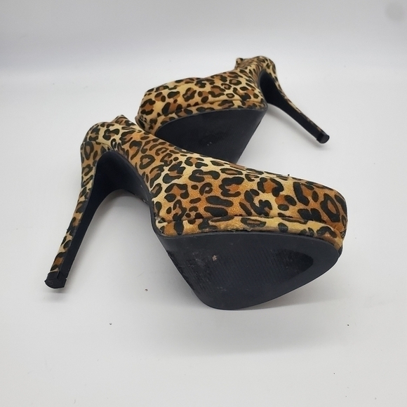 Charlotte Russe Peep Toe Platform Heels Women's 8 Leopard Print Shoes - Picture 10 of 10